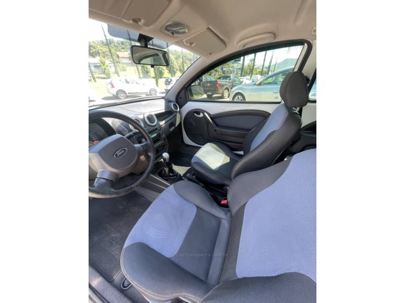 FORD - KA - 2013/2013 - Branca - R$ 30.500,00