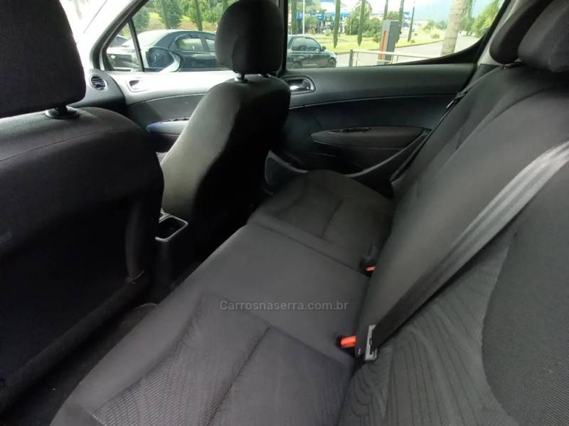 PEUGEOT - 308 - 2014/2014 - Branca - R$ 43.900,00